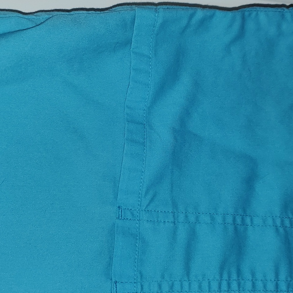 Scrub Top - Picture 4 of 4